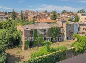 Chiusi, Siena