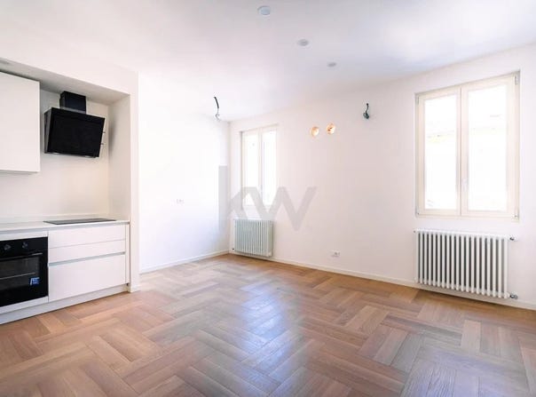 8 Calle Secundis, Muggia, Friuli-Venezia Giulia 34015