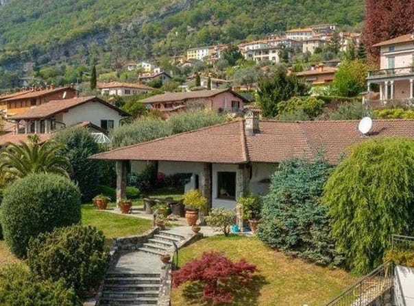 Tremezzo, Lombardy 22019