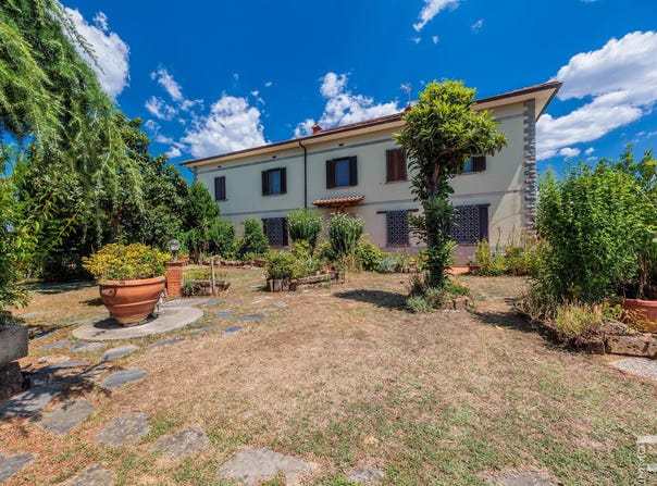 Larciano, Tuscany 51036