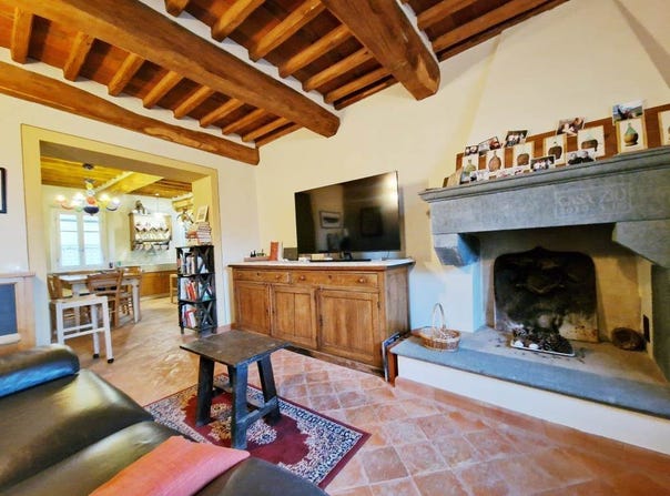 Lucca, Tuscany 55100