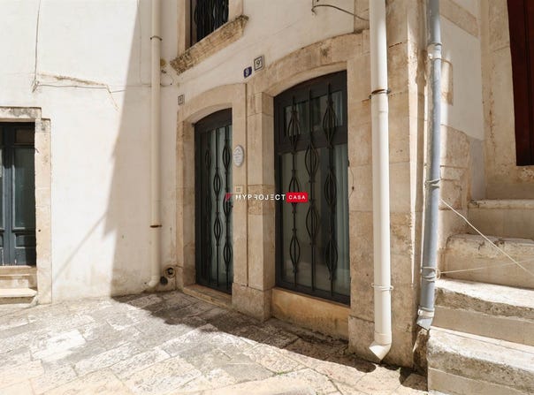Martina Franca, Apulia 74015
