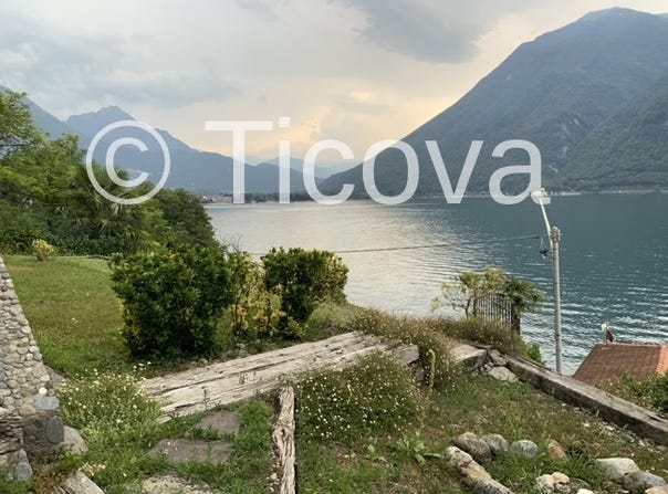 Porlezza, Lombardy 22018