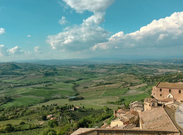 Montepulciano, Tuscany 53045