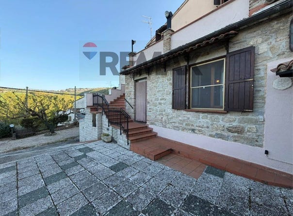 Villa Pozzo, 74, Cingoli, Marche 62011