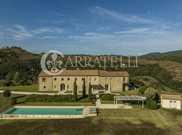 Volterra, Tuscany 56048