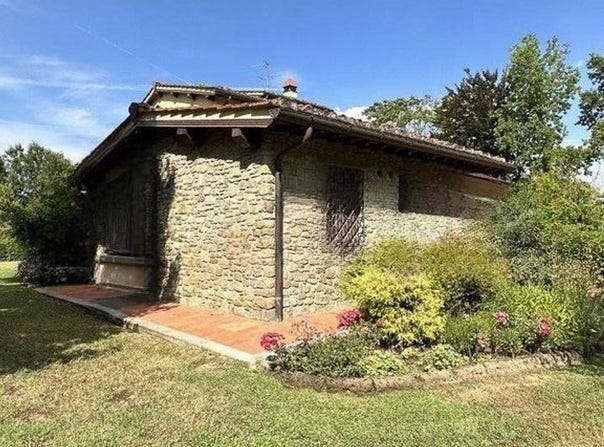 Montevarchi, Tuscany 52025