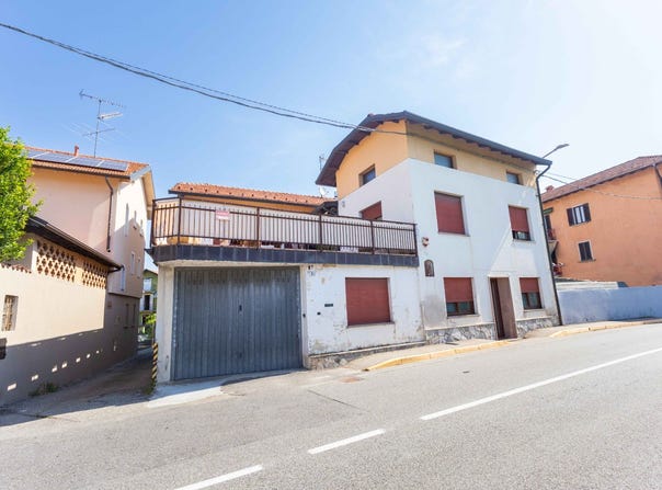 Invorio, Piedmont 28045