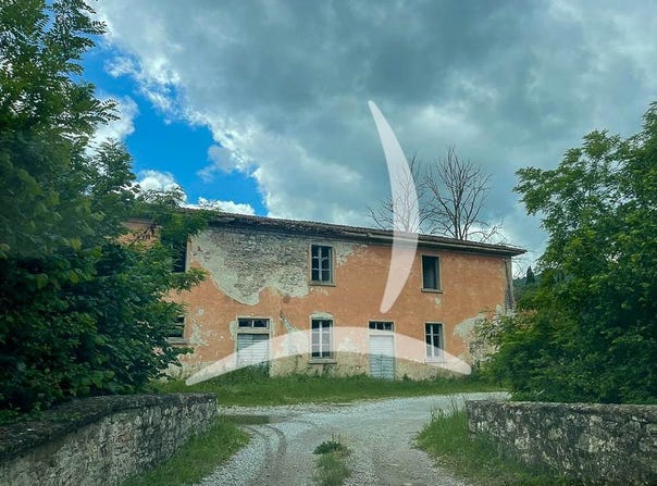 Arezzo, Tuscany 52100