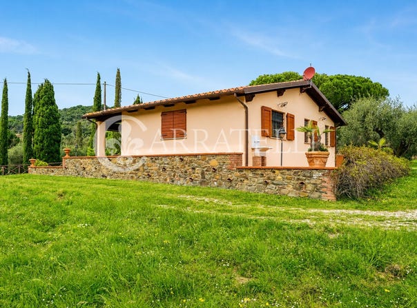 Scarlino, Tuscany 58020