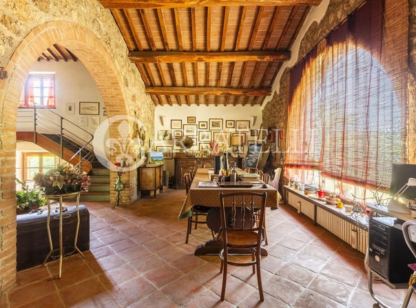 Monteriggioni, Tuscany 53035