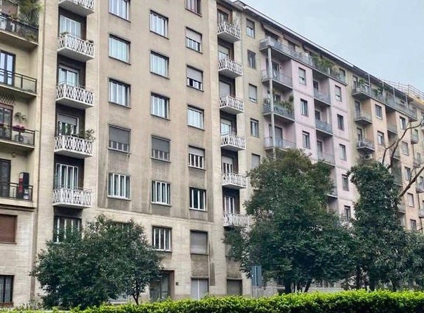 Milan, Lombardy 20122