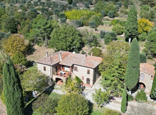 Bucine, Tuscany 52021