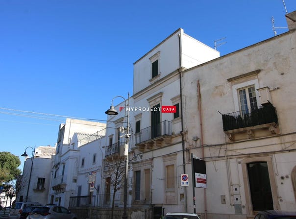 Martina Franca, Apulia 74015