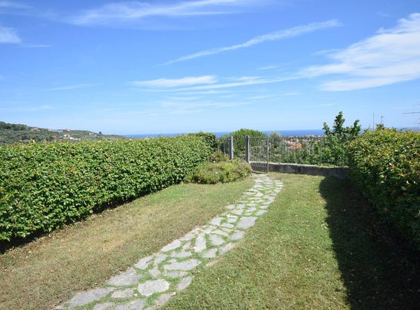 Diano Castello, Liguria 18013
