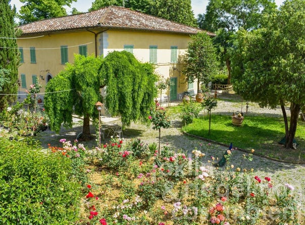 Arezzo, Tuscany 52100