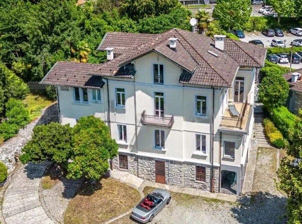 Camerlata, Lombardy 22100