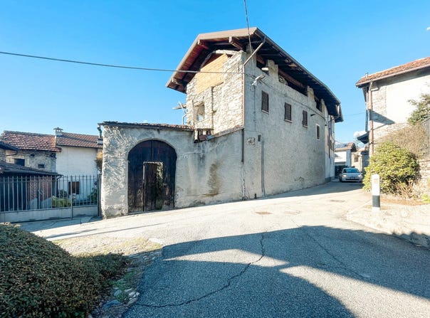 via castello 8, Gignese, Piedmont 28836