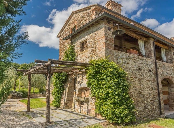 Anghiari, Tuscany 52031