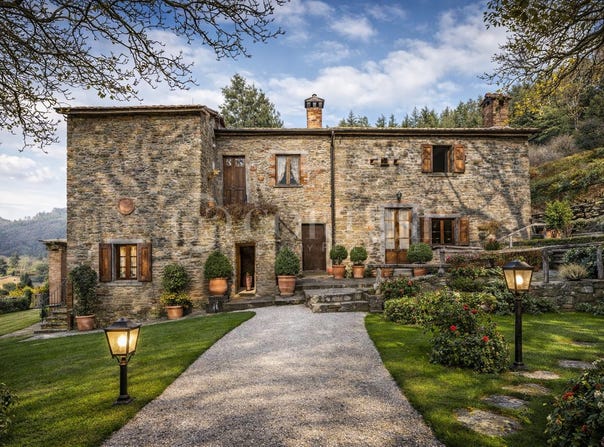 Cortona, Tuscany 52044