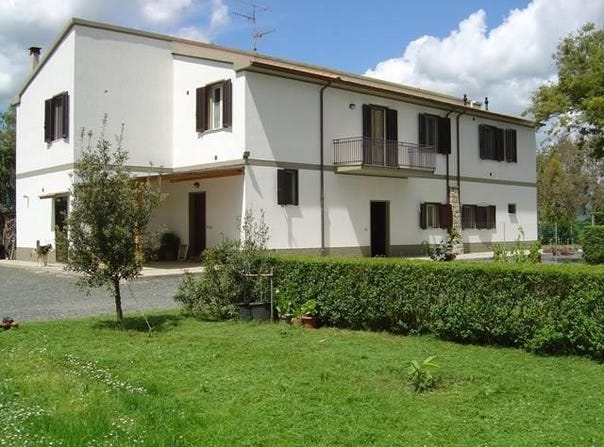 Roccastrada, Tuscany 58027