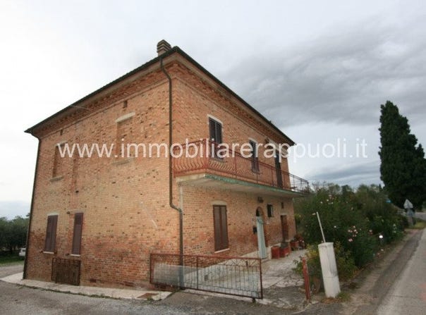 Bettolle, Tuscany 53048