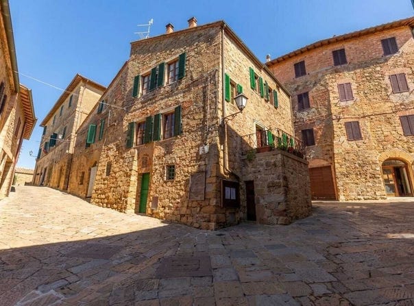 Pienza, Tuscany 53026