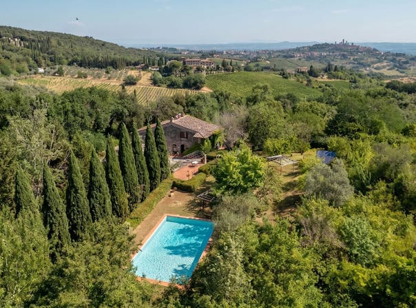 San Gimignano, Tuscany 53030