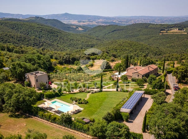 Cinigiano, Tuscany 58044