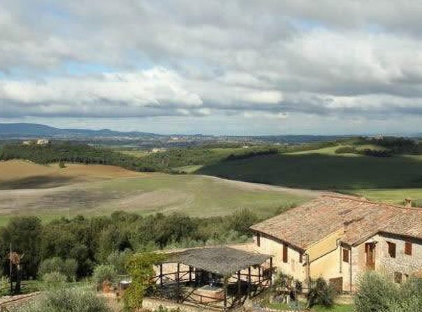 Monteriggioni, Tuscany 53035