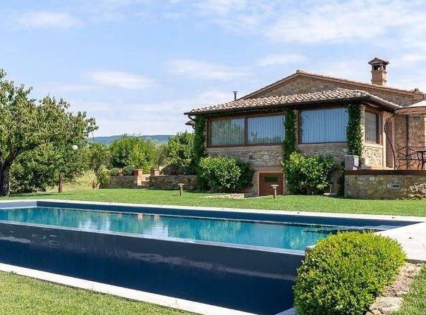 Riparbella, Tuscany 56046