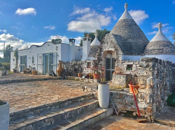 Ceglie Messapica, Apulia 72013