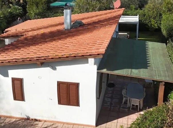 Capoliveri, Tuscany 57031