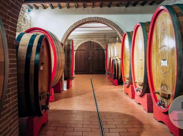 Montepulciano, Tuscany 53045