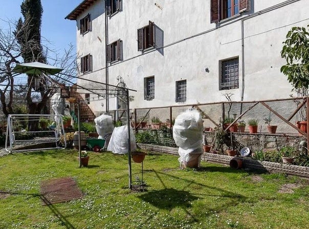 Lucca, Tuscany 55100