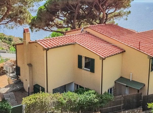 Pomonte, Tuscany 57030