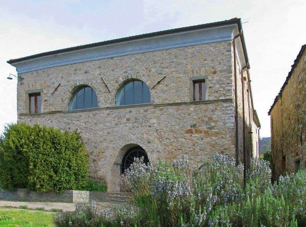 Pontremoli, Tuscany 54027