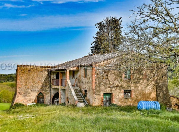Siena, Tuscany 53100
