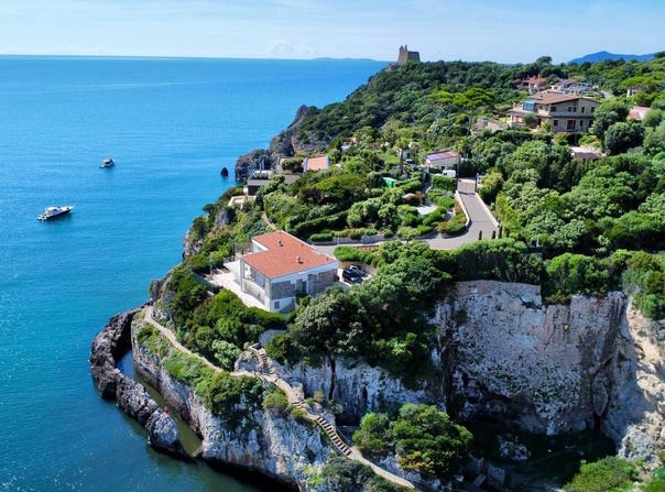 Ansedonia, Tuscany 58015