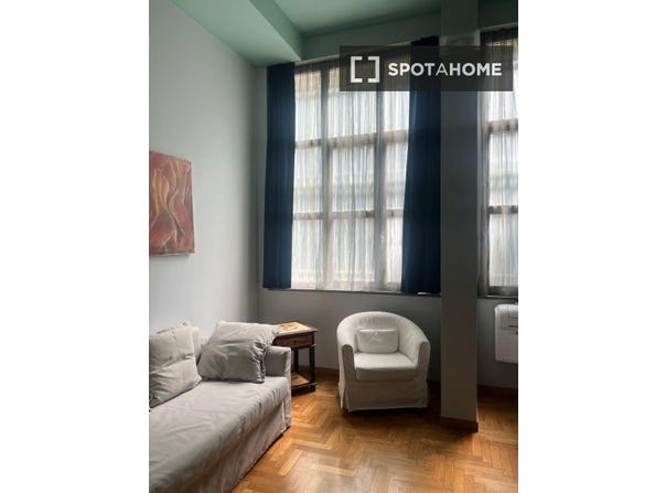 milan, Lombardy 20149