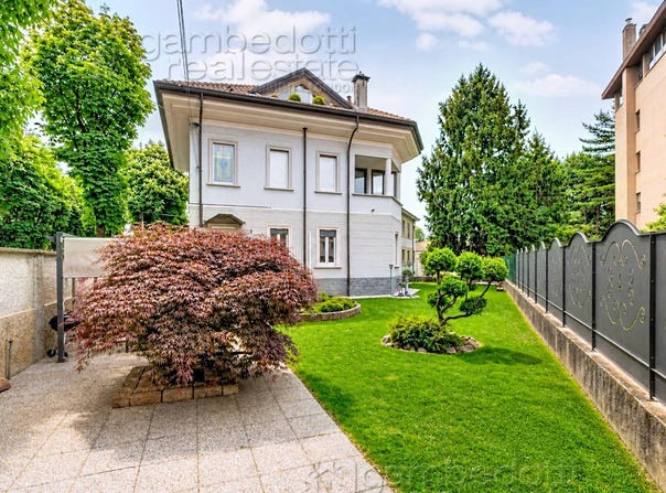 Busto Arsizio, Lombardy 21052