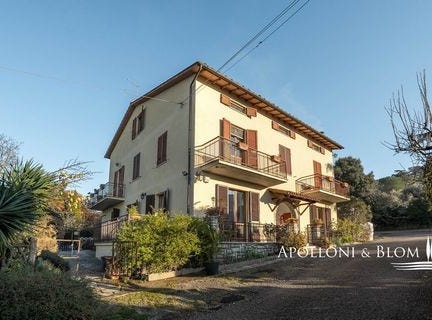 Via Gioveto, Panicale, Umbria 06064