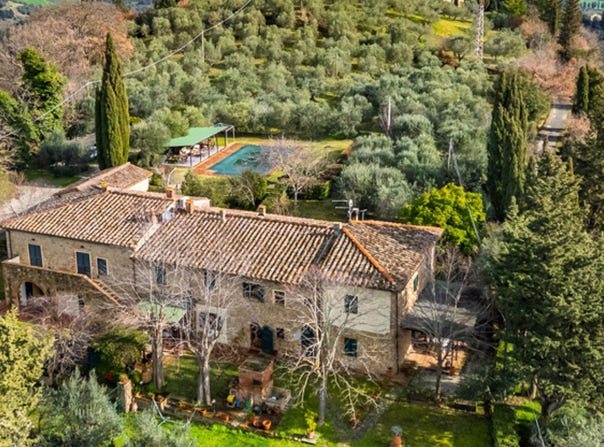 Volterra, Tuscany 56048