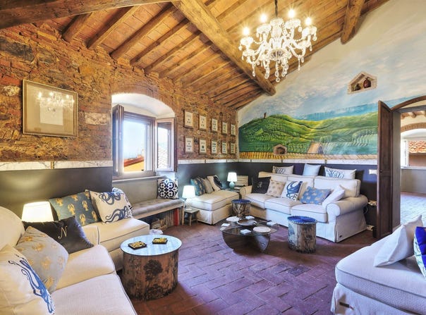 Castagneto Carducci, Tuscany 57022