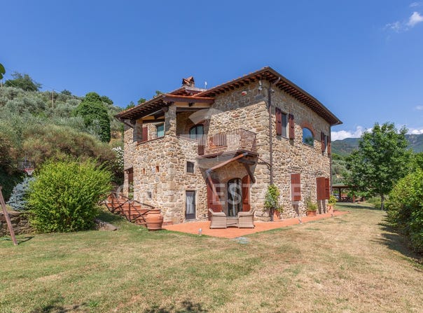 Reggello, Tuscany 50066