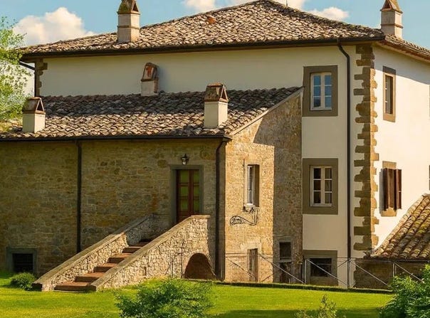 Cortona, Tuscany 52044