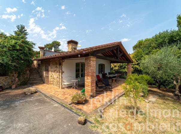 Chianni, Tuscany 56034