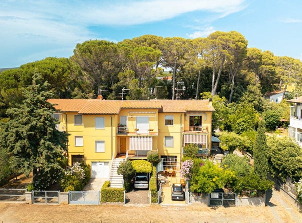 Castiglioncello, Tuscany 57016