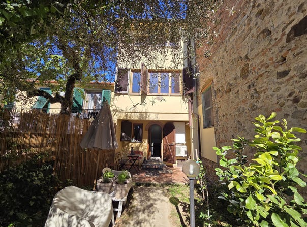 Lajatico, Tuscany 56030