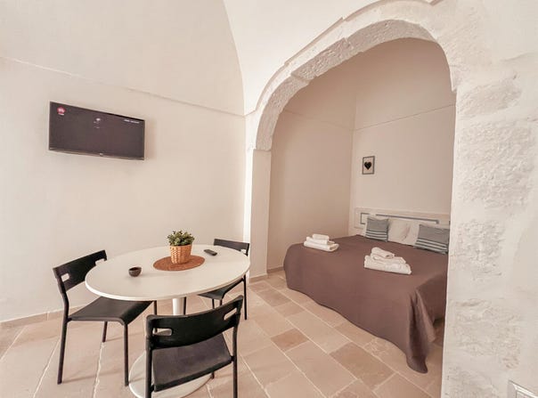 Ostuni, Apulia 72017